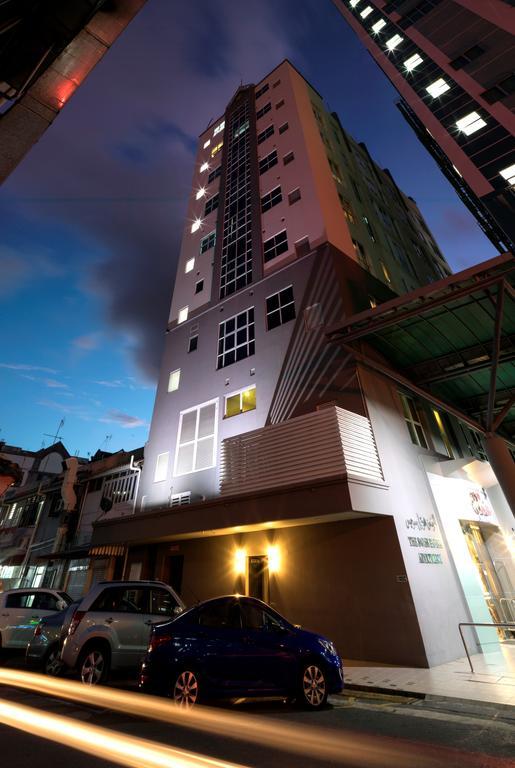 Swiss Hotel Apartment Kuala Belait Kültér fotó